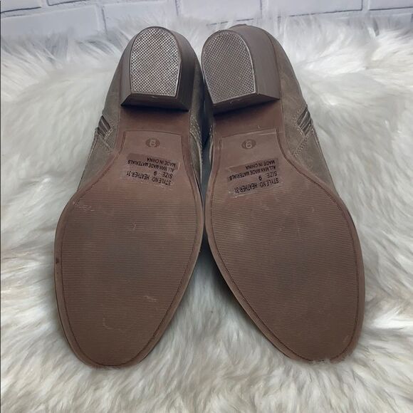 Breckelles Heather-31 Combat Style Booties… - Picture 7 of 7
